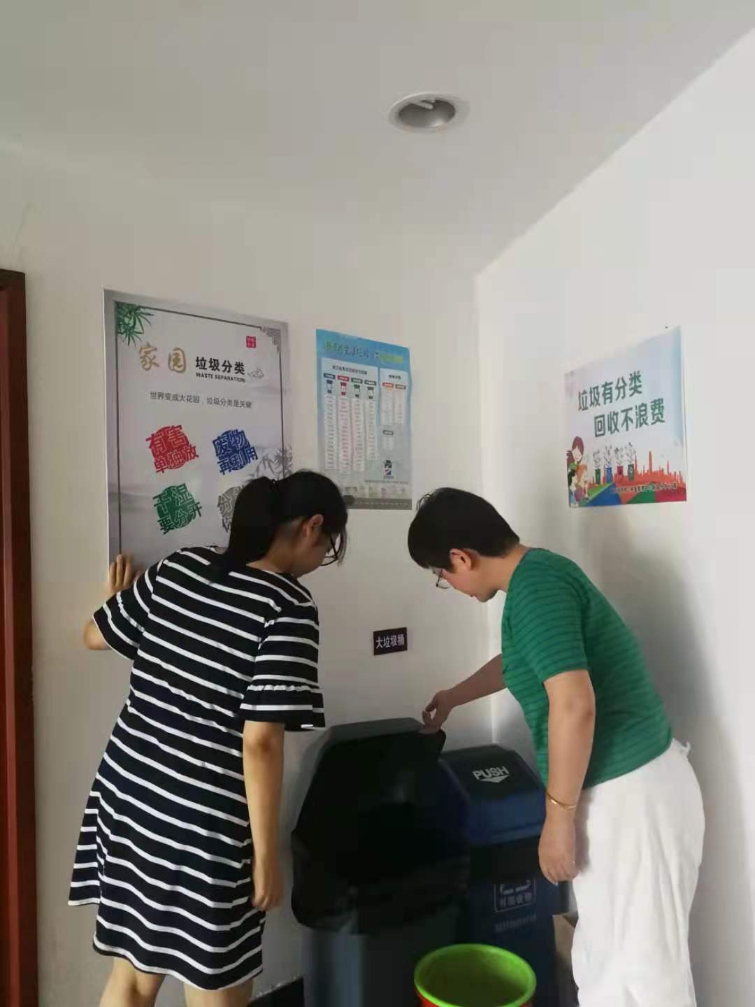 最新高价回收公积金卡联系方式方法分析(最方便真实的阿里公积金回收本金是什么意思?方法)